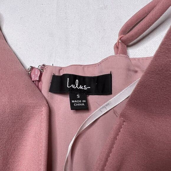 Lulu's Bodycon Mini Dress Deep V Neck Spahetti Strap Pink Women's S NWT Party - Picture 14 of 16